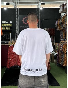 Camiseta OVERSIZED 2